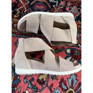 Eileen Fisher Women's 8 Shoes perforated sandals wedges nubuck leather Sport